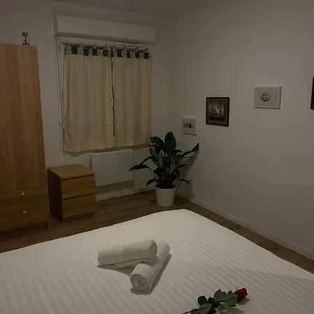 Atypical Jacuzzi In Bordeaux! Daire Bordeaux